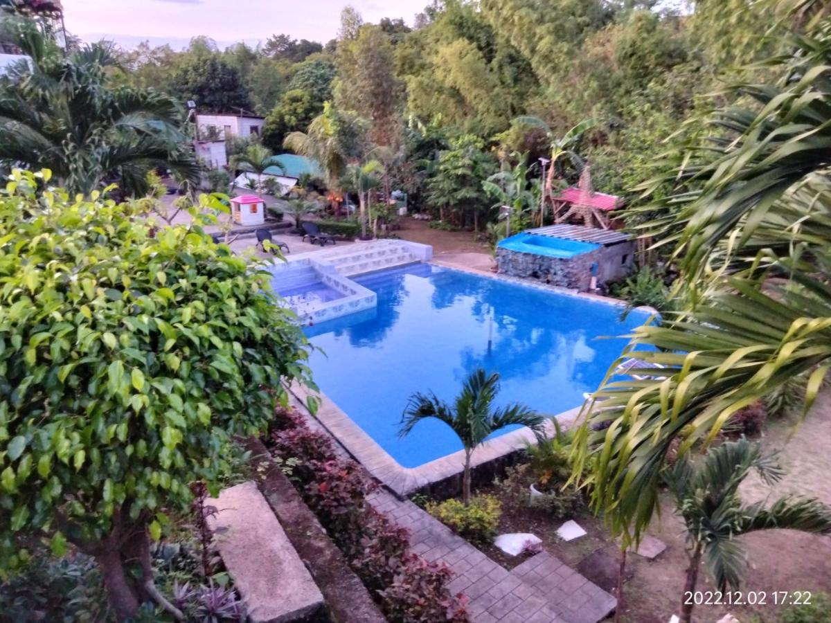 Отель Casa De Robles Tanay Rizal Экстерьер фото
