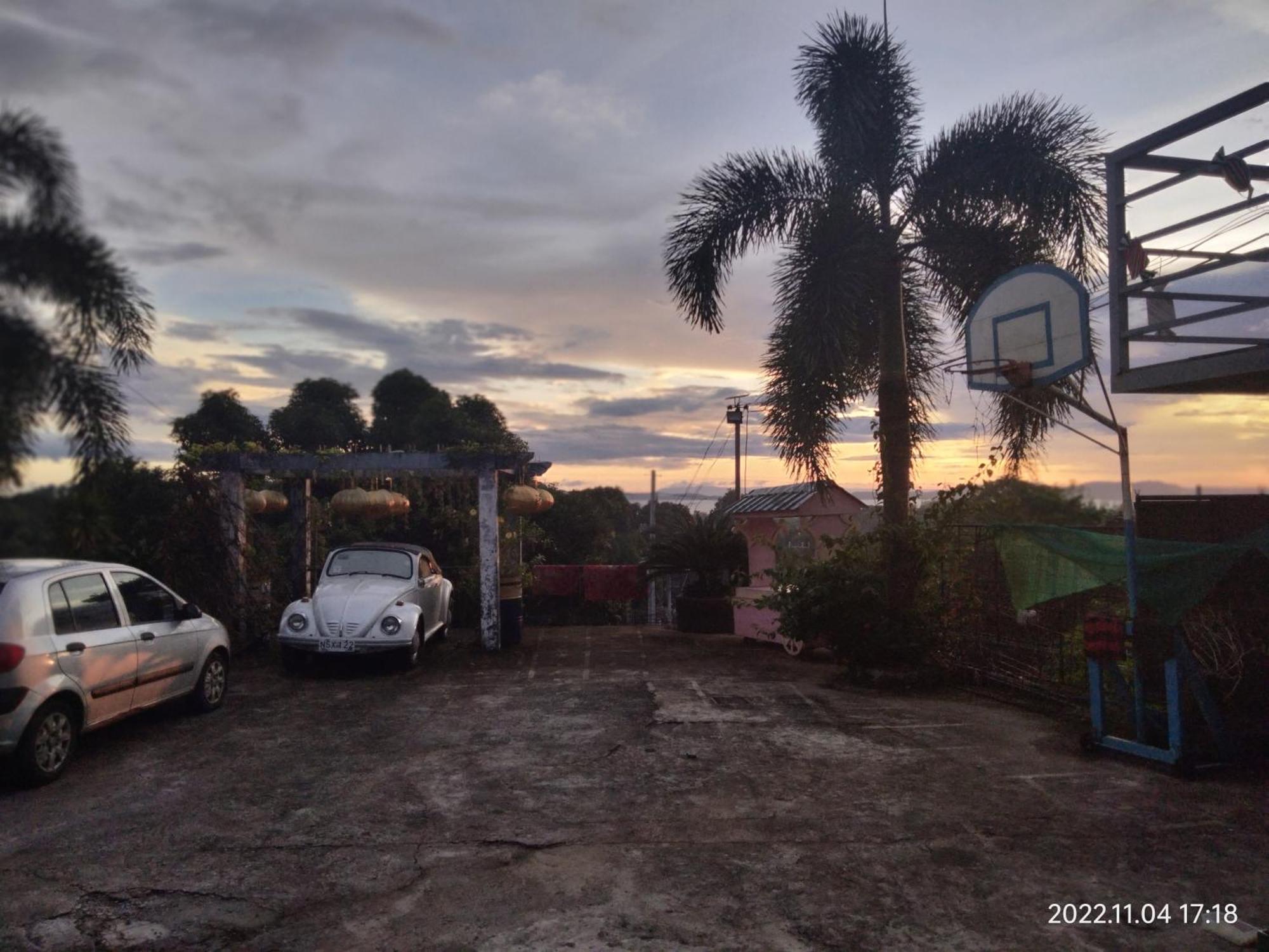 Отель Casa De Robles Tanay Rizal Экстерьер фото