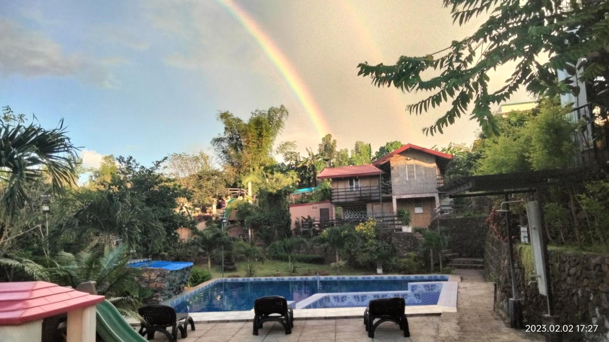 Отель Casa De Robles Tanay Rizal Экстерьер фото